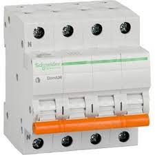 Schneider Electric DOMAE DISJONCTEUR 3P-N 63A C 400V 4500A